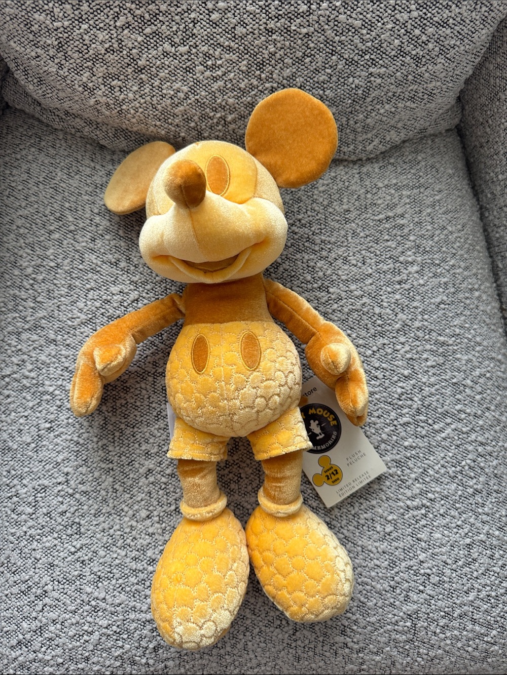 Disney Mickey Mouse Memories 2/12 February 2018 Limited Release Plush NWT